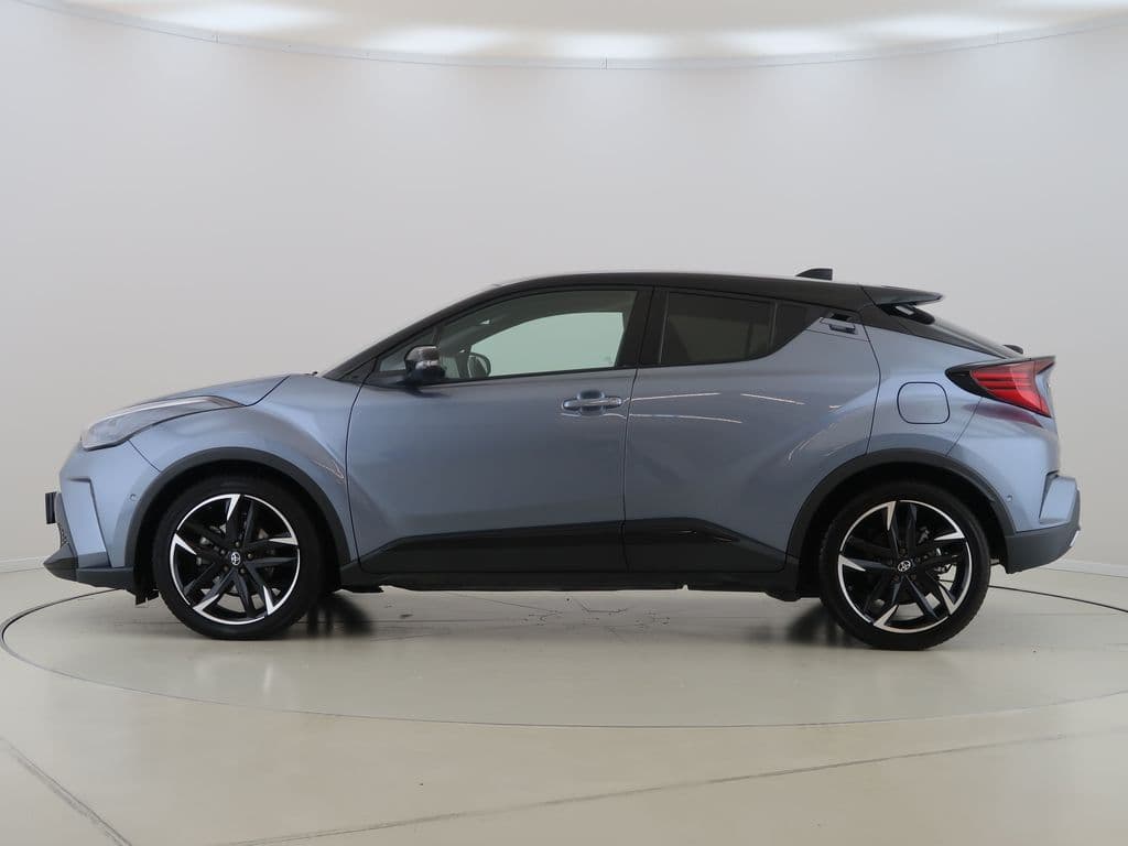 2023 Toyota C-HR - 8