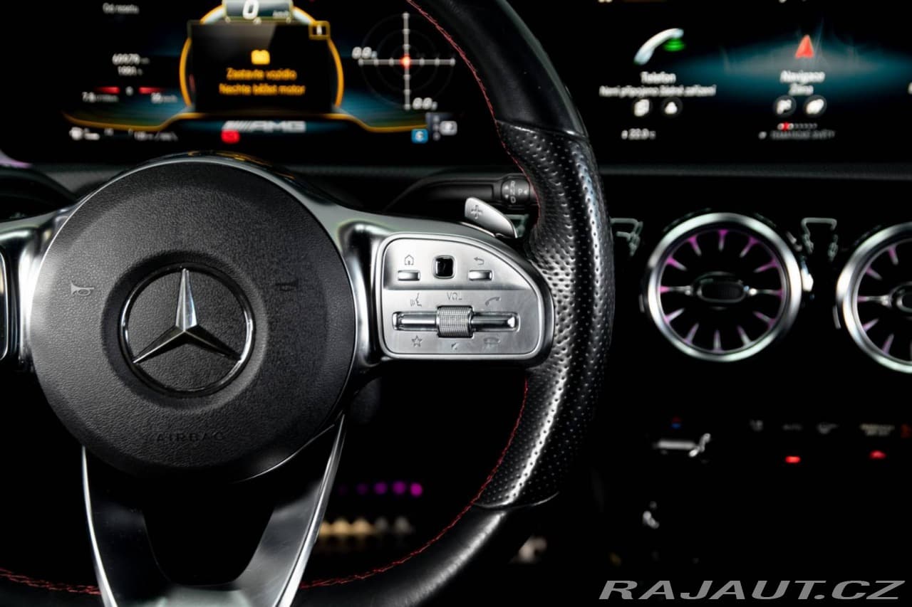 2021 Mercedes-Benz CLA - 17