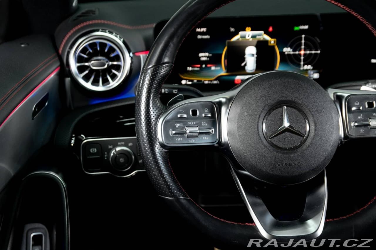 2021 Mercedes-Benz CLA - 18