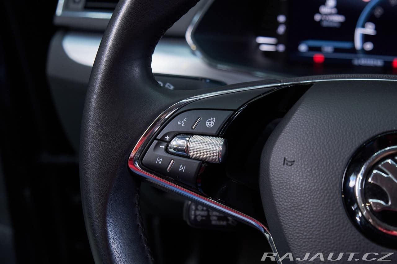 2023 Škoda SUPERB - 19