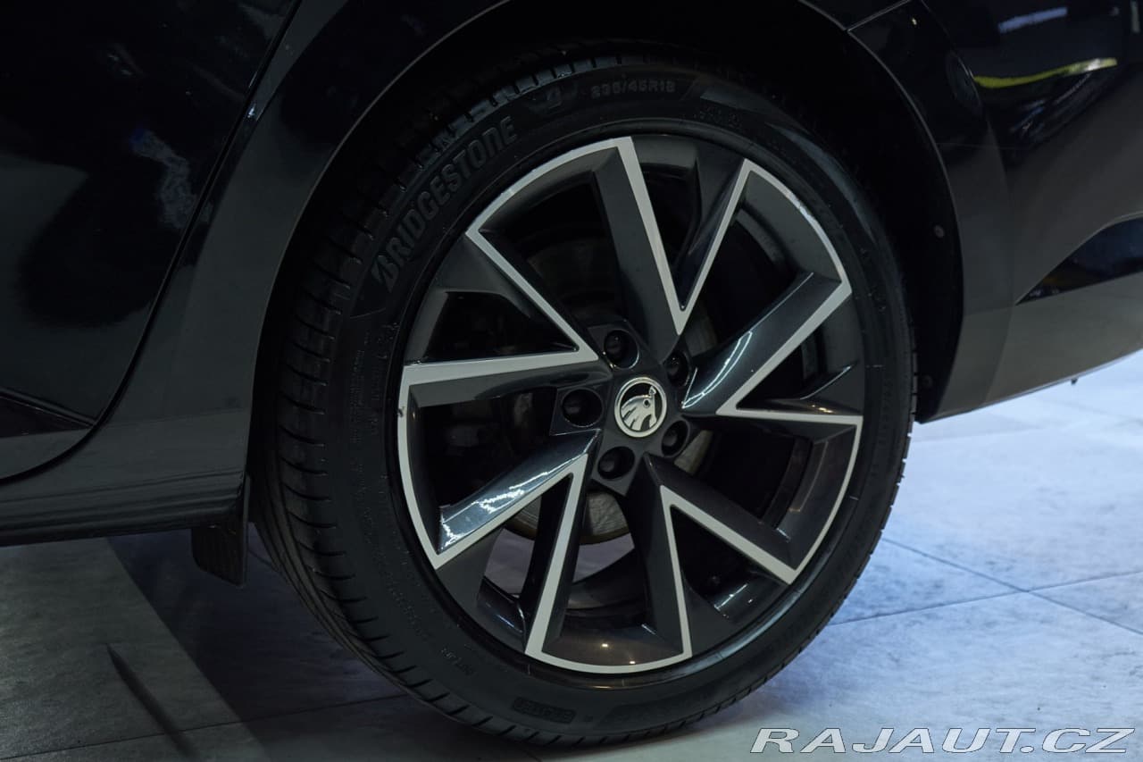 2023 Škoda SUPERB - 8