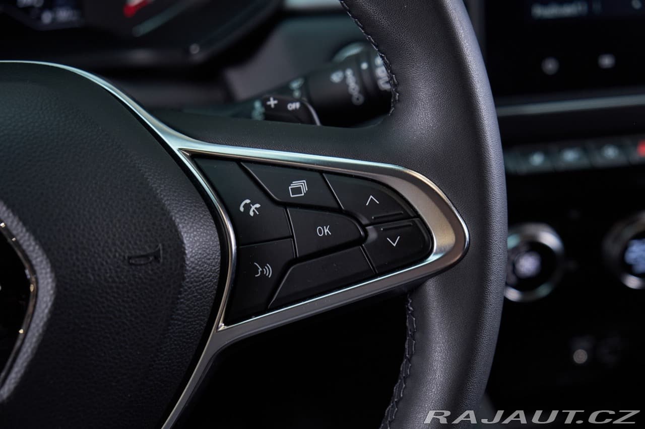 2023 Renault CAPTUR - 19