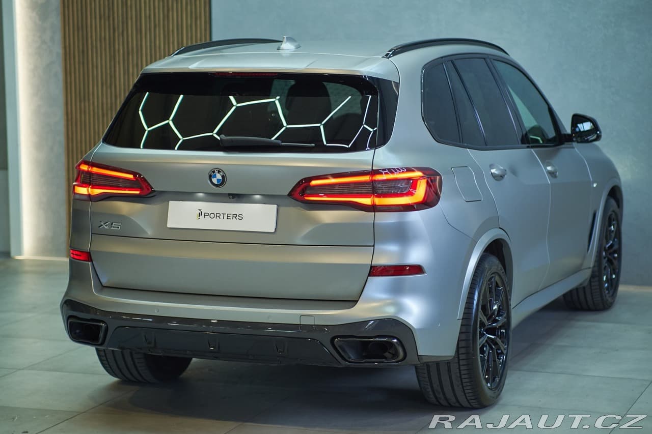 2019 BMW X5 - 16