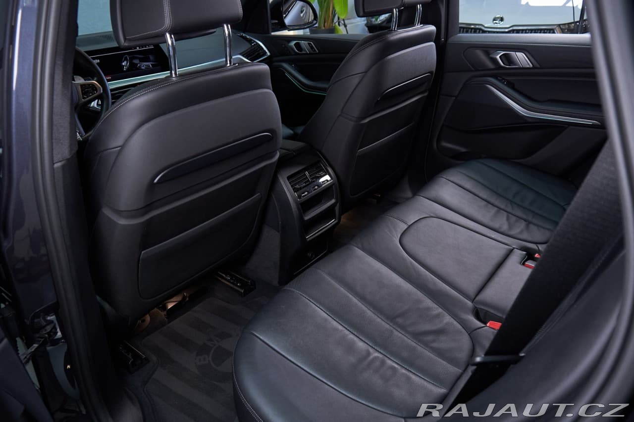 2019 BMW X5 - 18