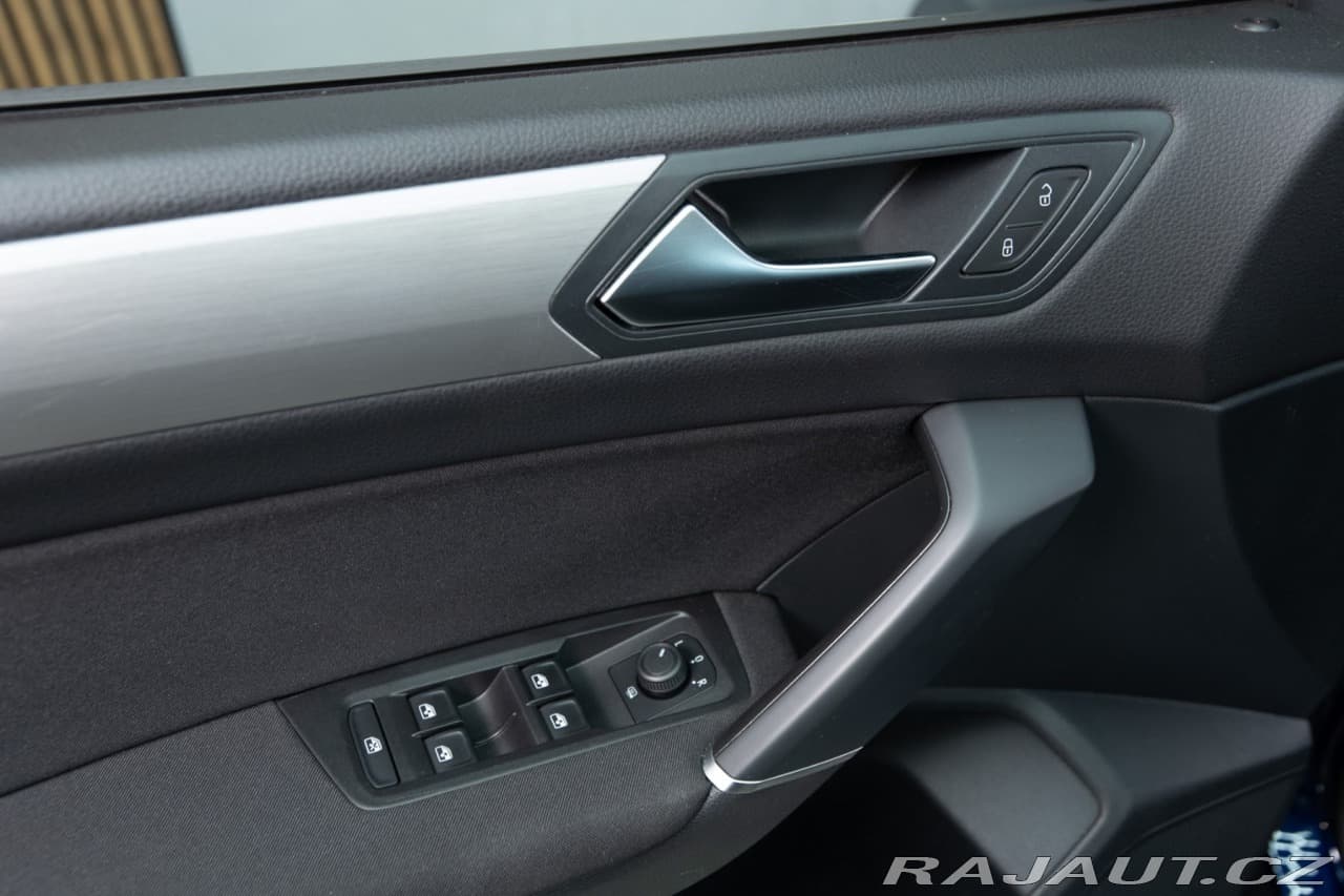2022 Volkswagen TOURAN - 8