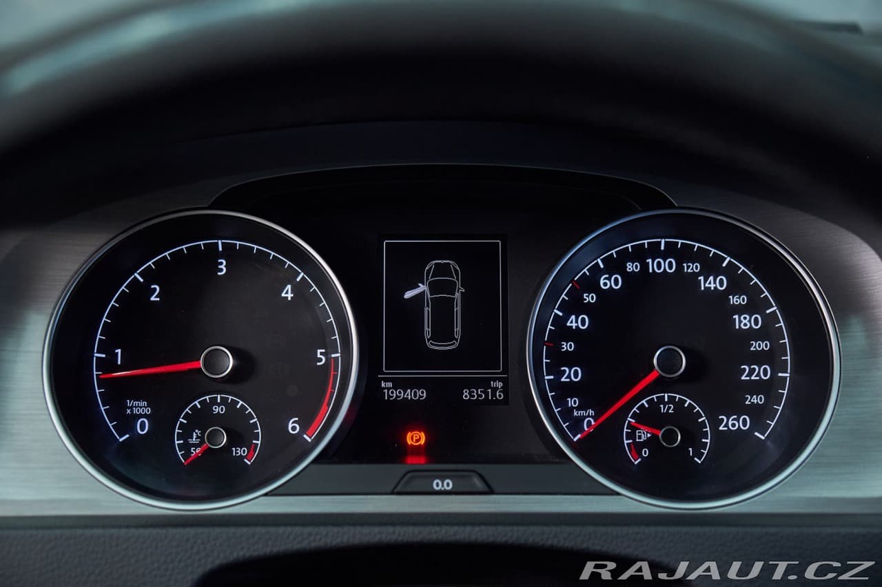 2016 Volkswagen GOLF - 17
