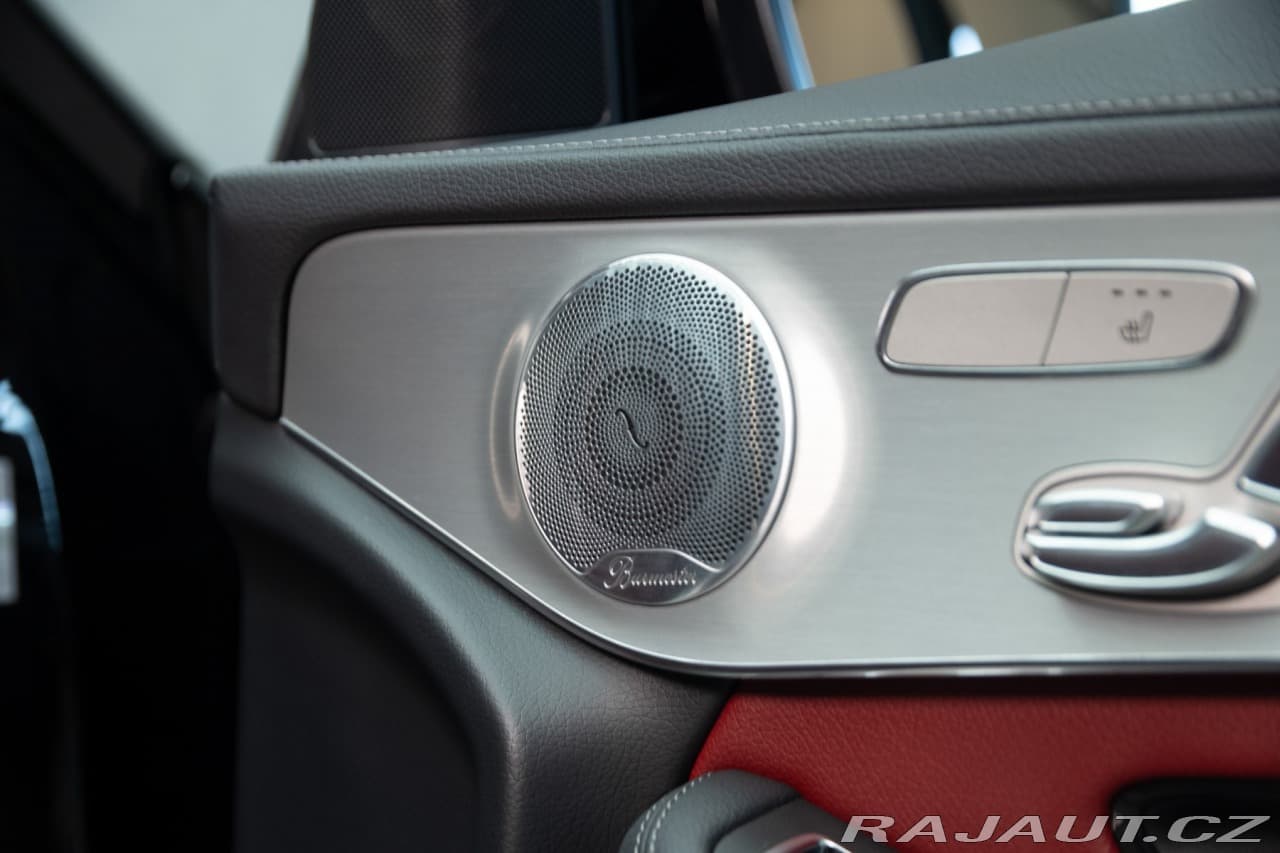2020 Mercedes-Benz GLC - 17