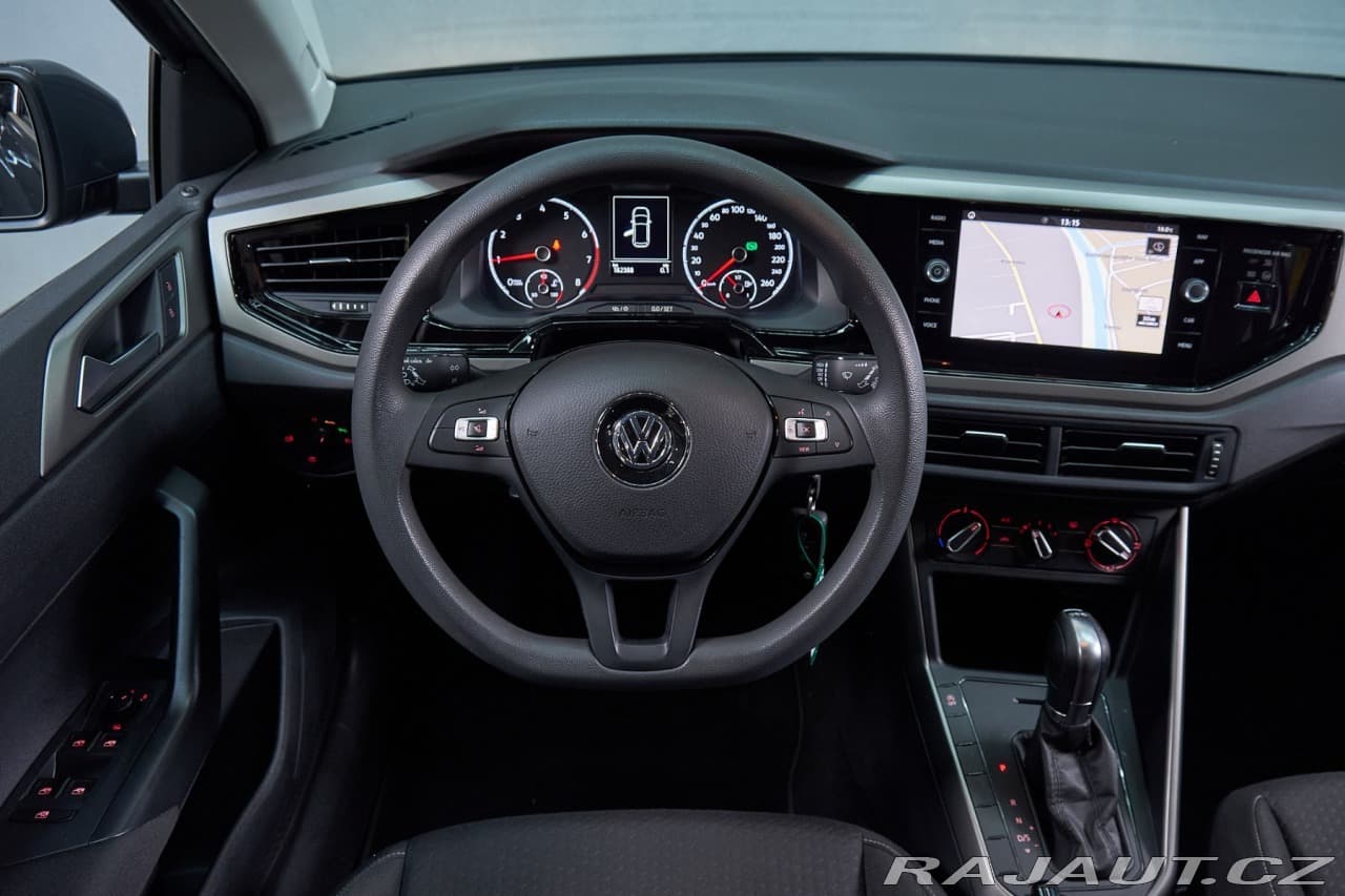 2019 Volkswagen POLO - 9