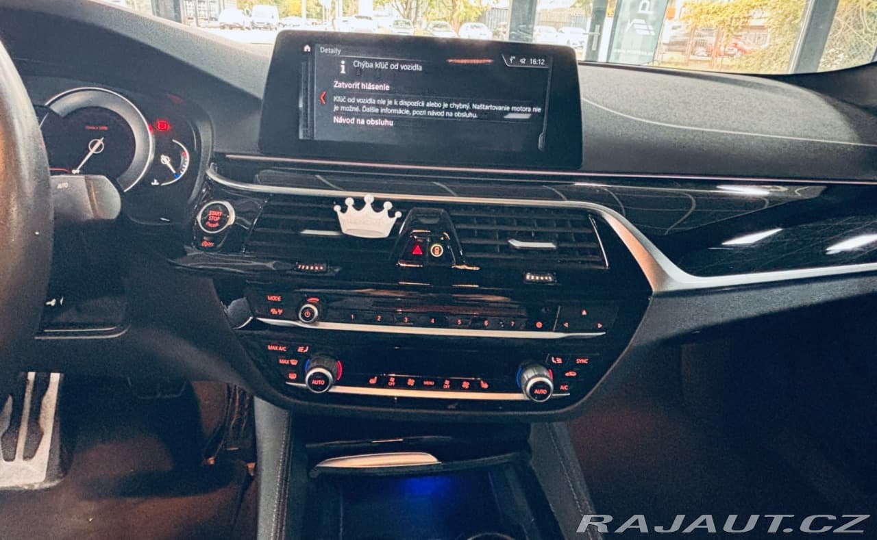 2017 BMW 5-SERIES - 15