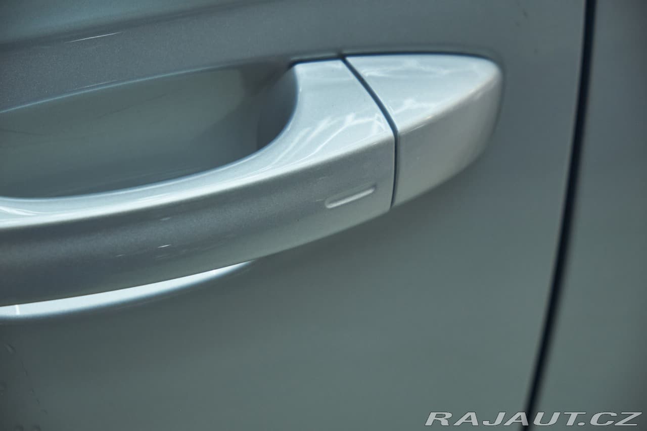 2023 Škoda KAROQ - 25