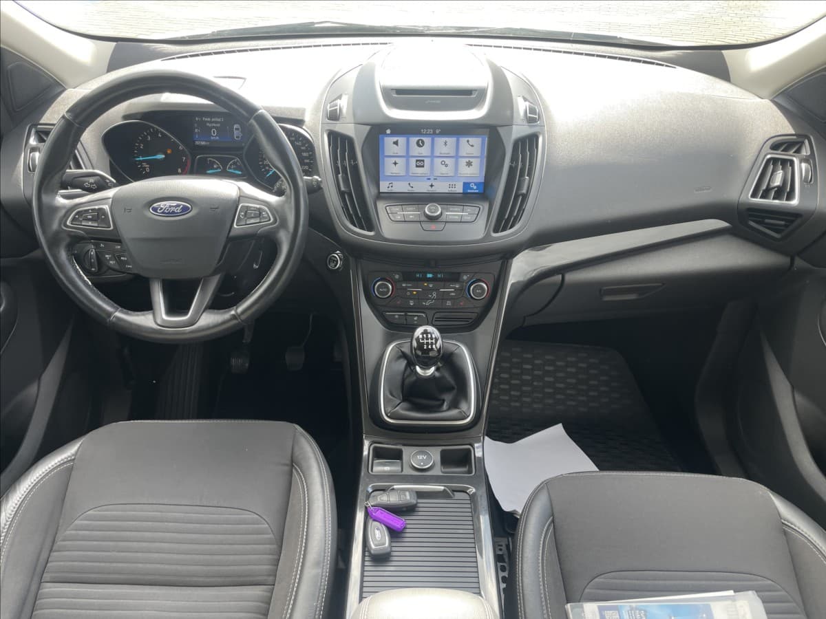 2017 Ford KUGA - 23