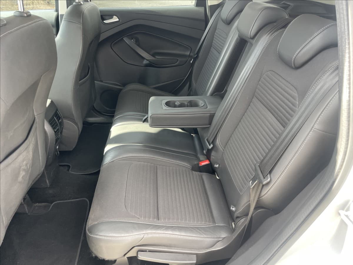 2017 Ford KUGA - 15