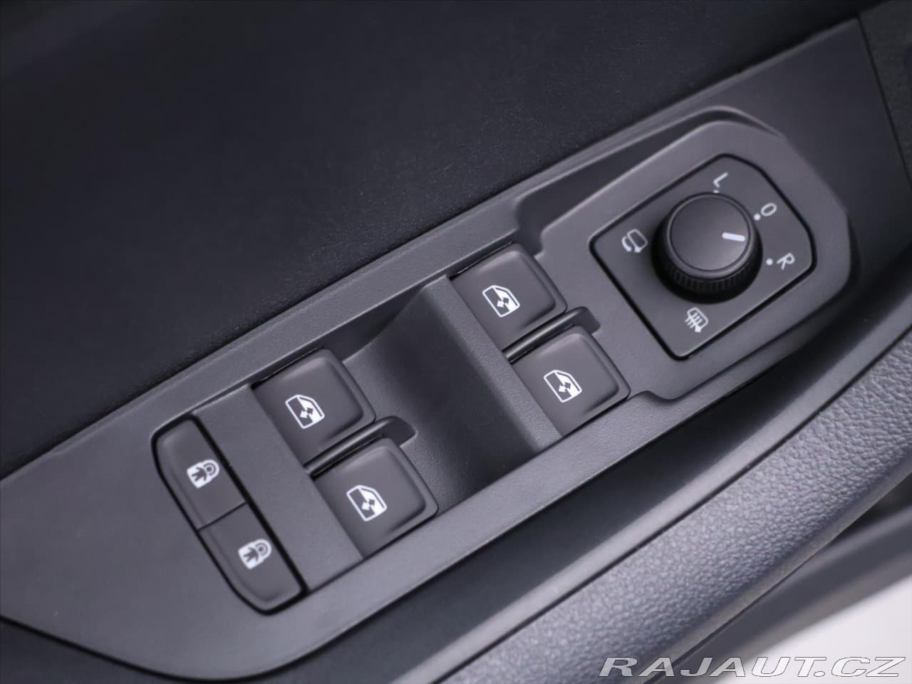2025 Škoda KAROQ - 52