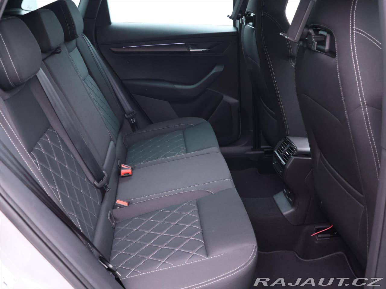 2025 Škoda KAROQ - 46