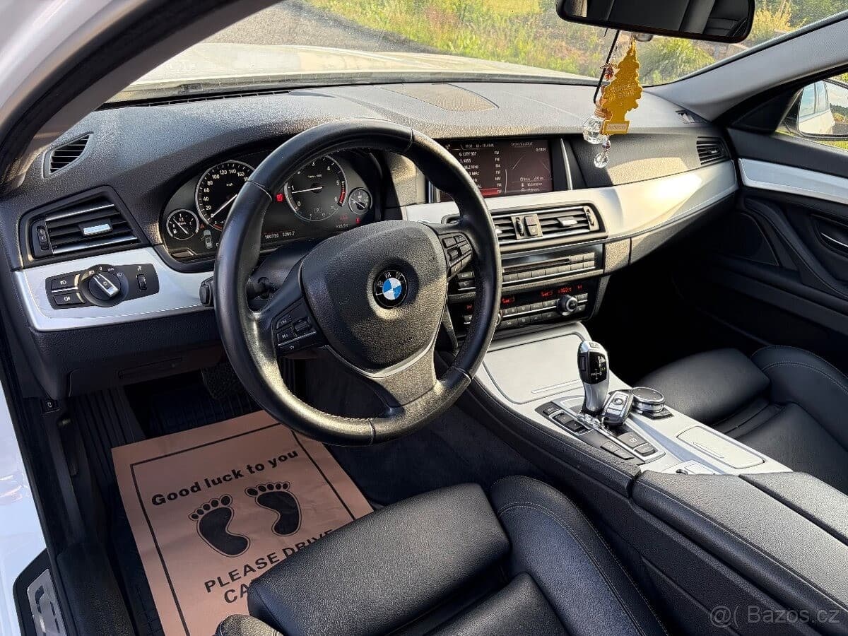 2016 BMW 5-SERIES - 28