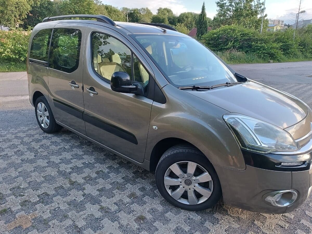 2013 Citroen BERLINGO - 10
