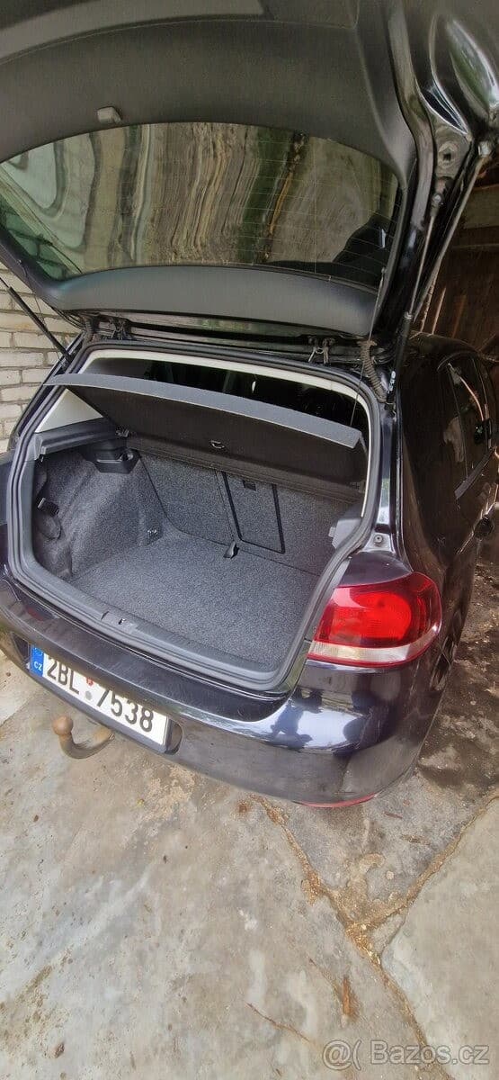 Volkswagen GOLF - 28