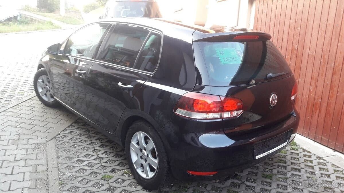 Volkswagen GOLF - 37