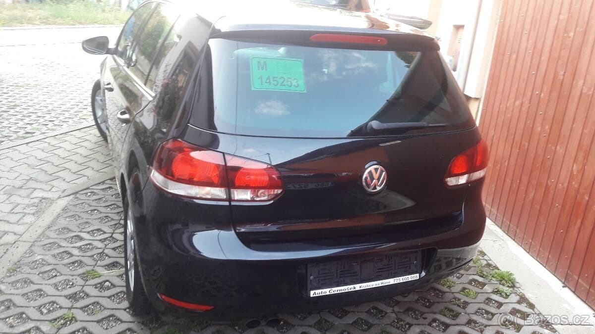 Volkswagen GOLF - 40