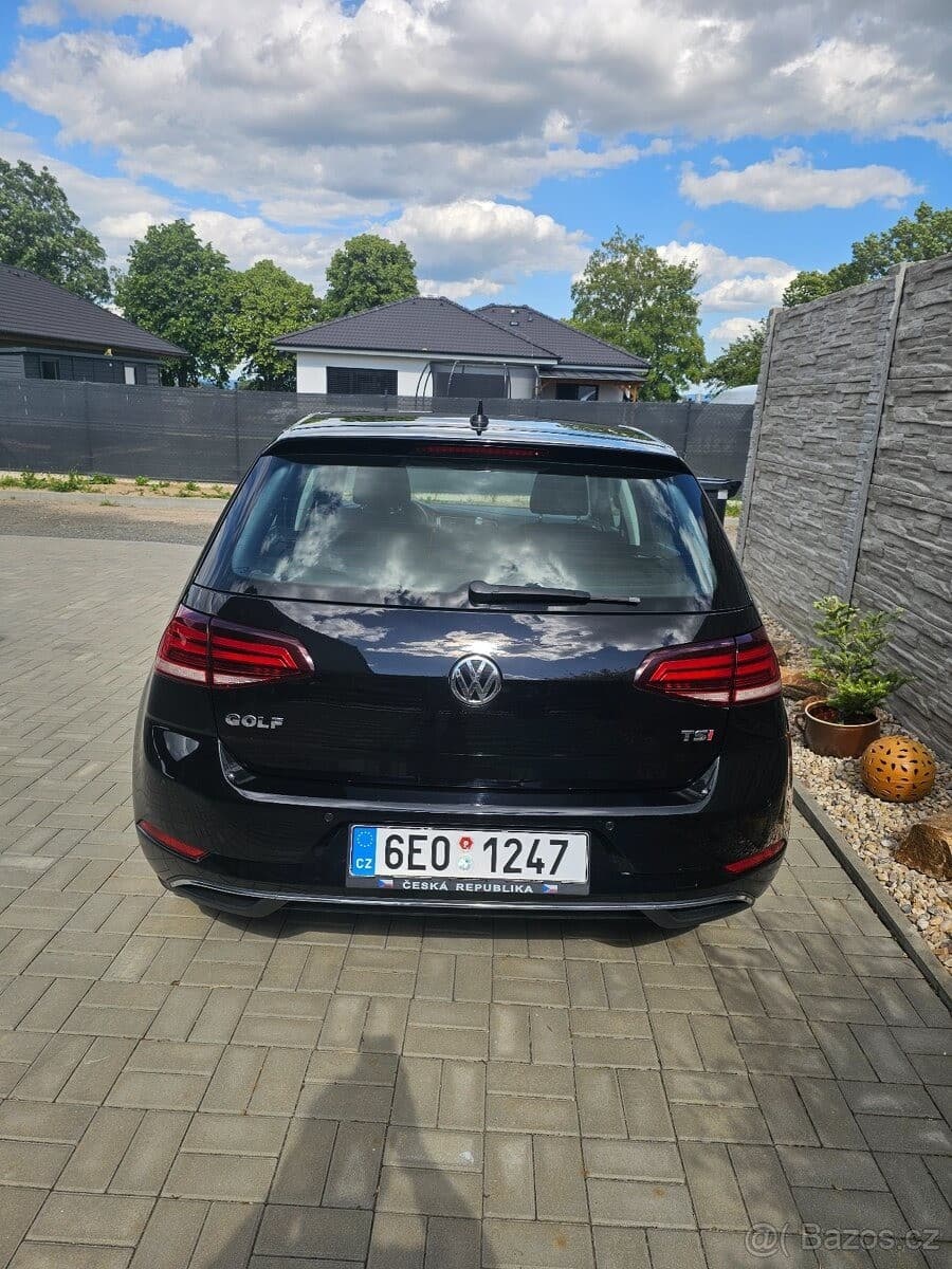 2017 Volkswagen GOLF - 16