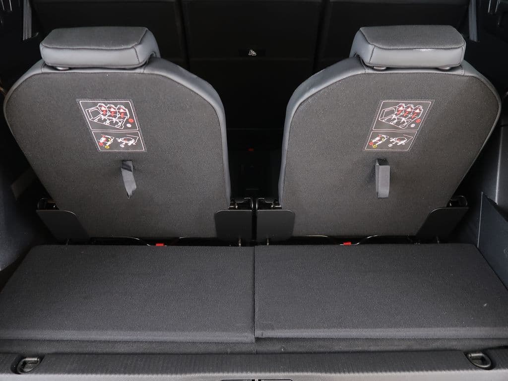 2023 Peugeot 5008 - 37