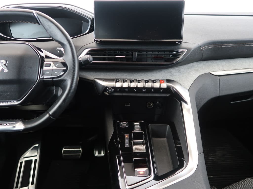 2023 Peugeot 5008 - 55