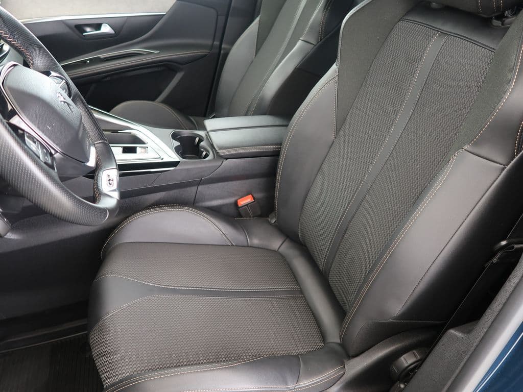 2023 Peugeot 5008 - 25