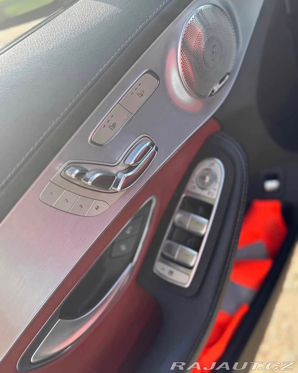 2016 Mercedes-Benz C-CLASS - 16