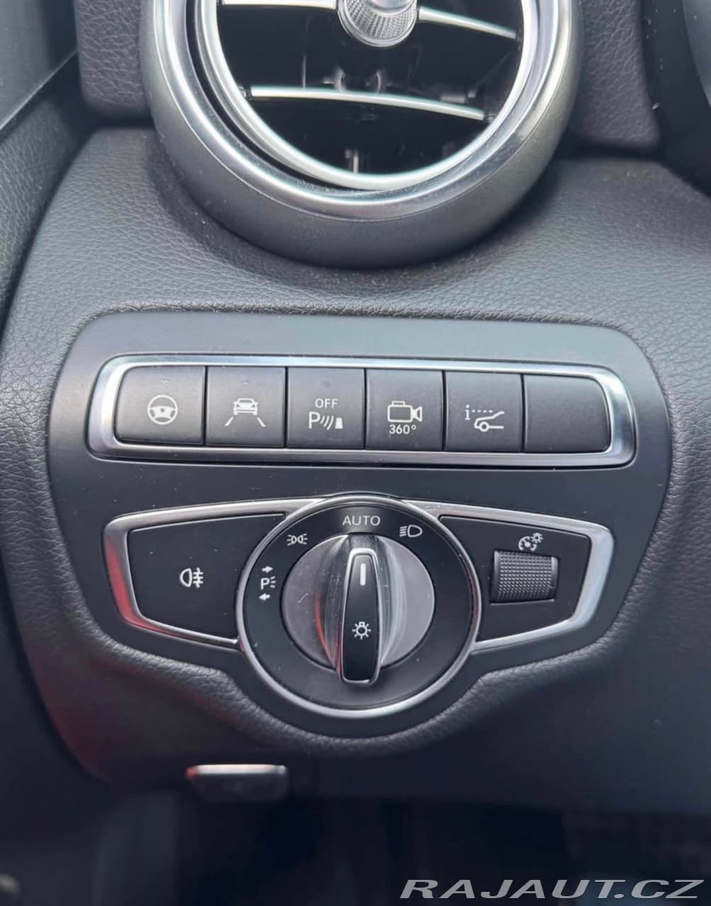 2016 Mercedes-Benz C-CLASS - 19