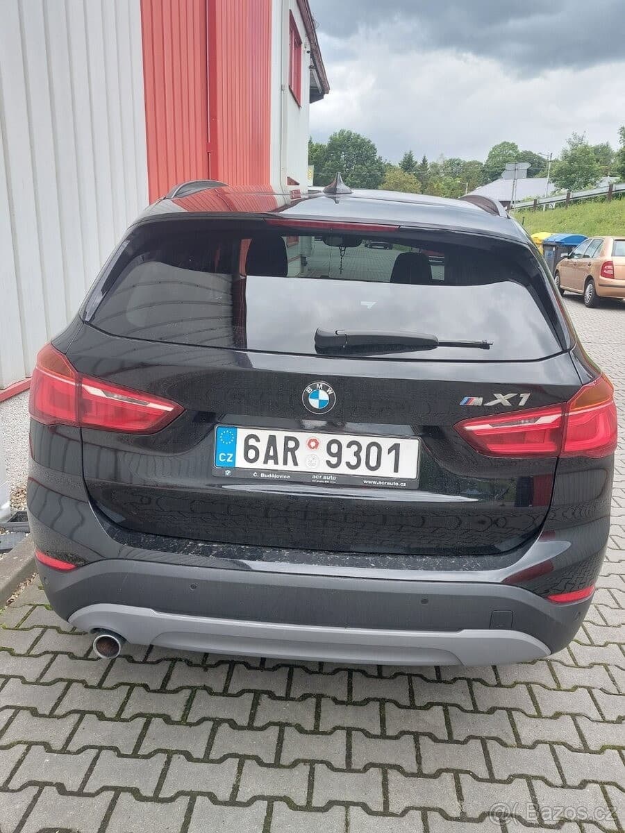 2018 BMW X1 - 11