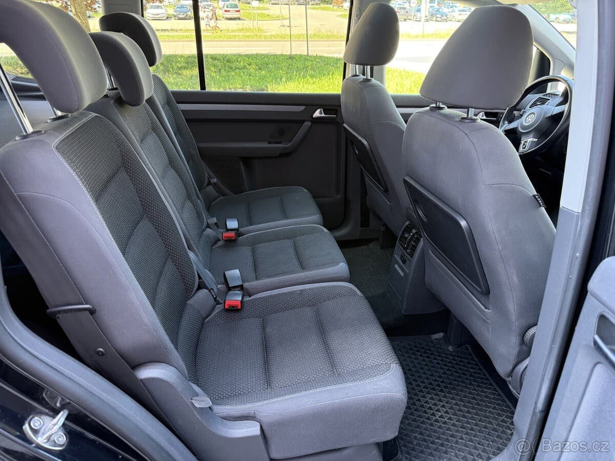2012 Volkswagen TOURAN - 11