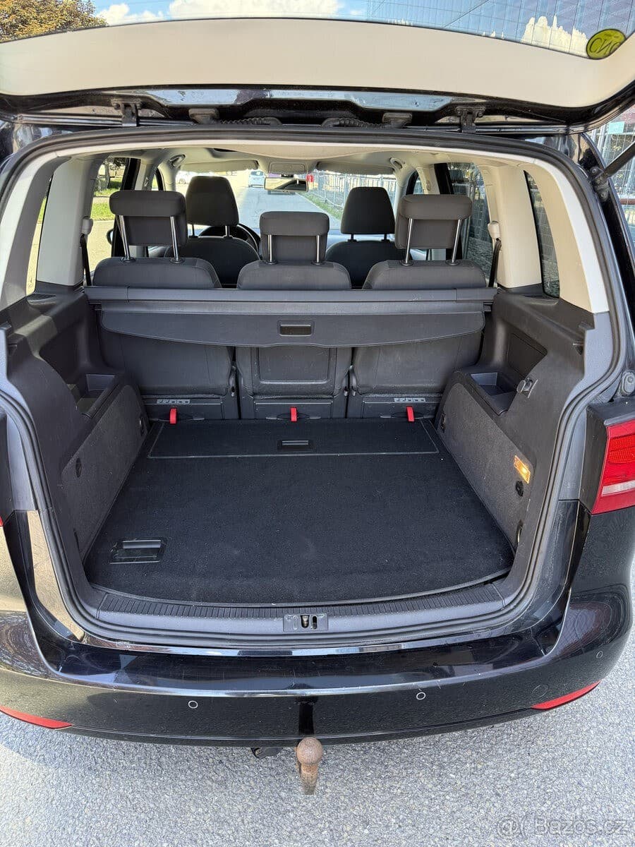 2012 Volkswagen TOURAN - 13