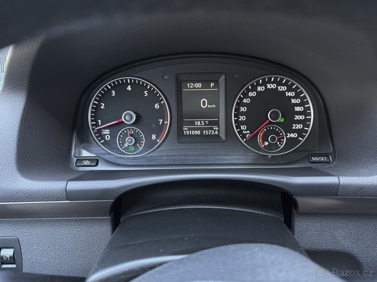 2012 Volkswagen TOURAN - 17