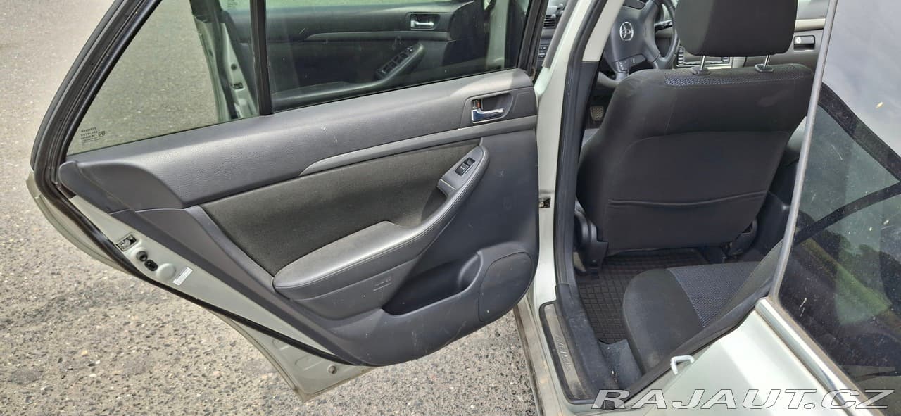 2008 Toyota AVENSIS - 12