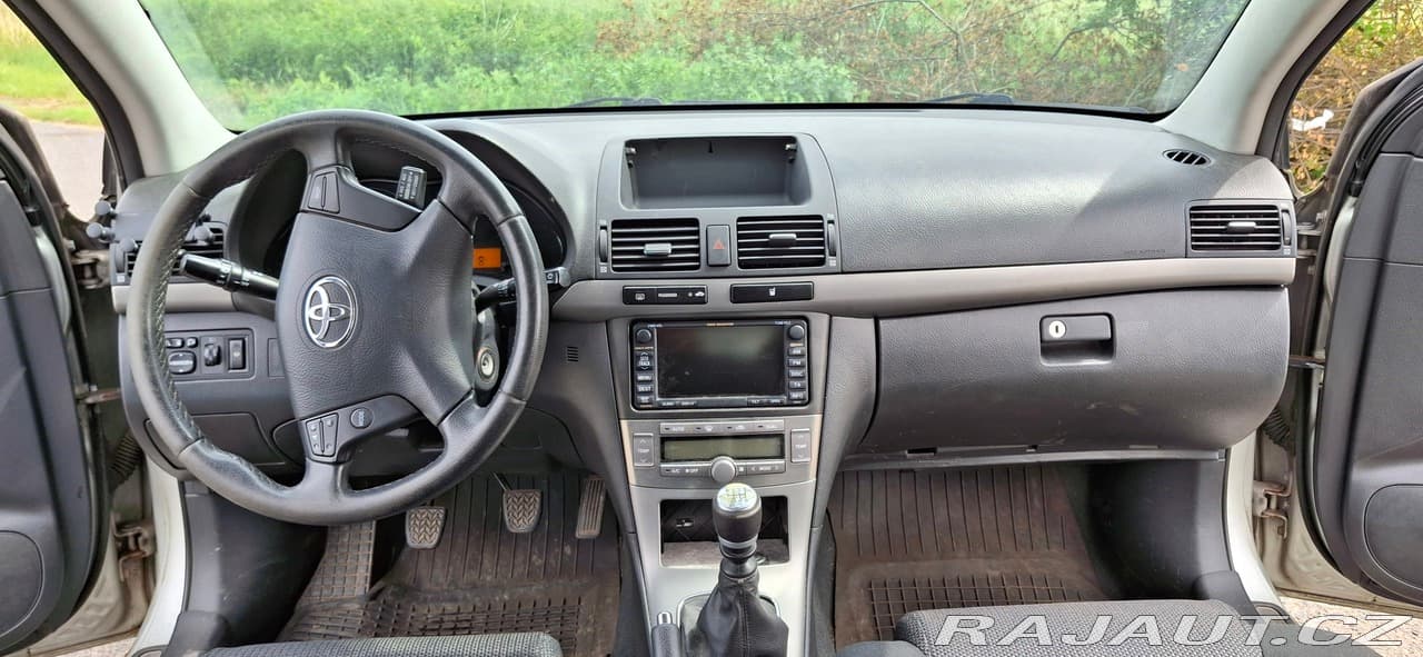 2008 Toyota AVENSIS - 13