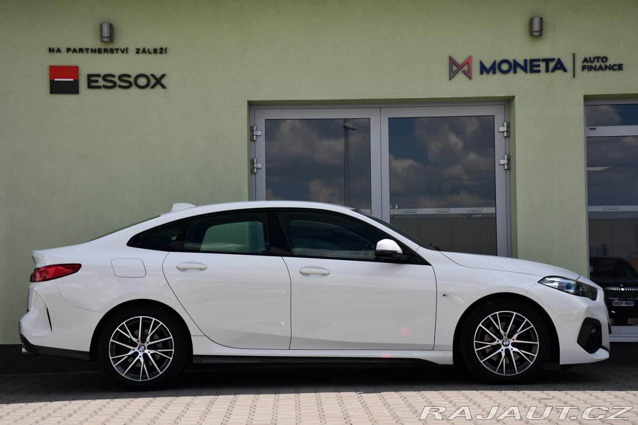 2022 BMW 2-SERIES - 11