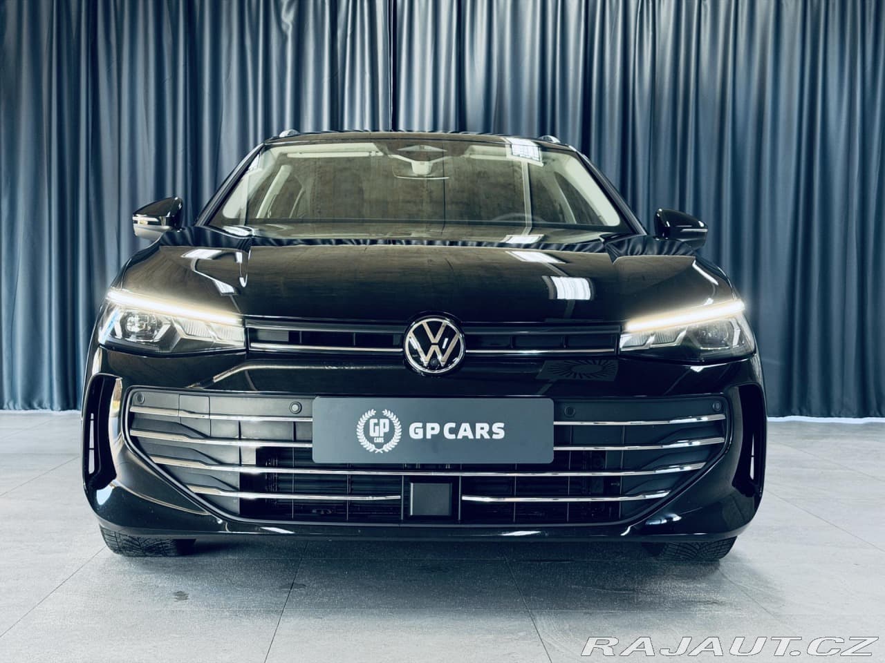 2025 Volkswagen PASSAT - 2