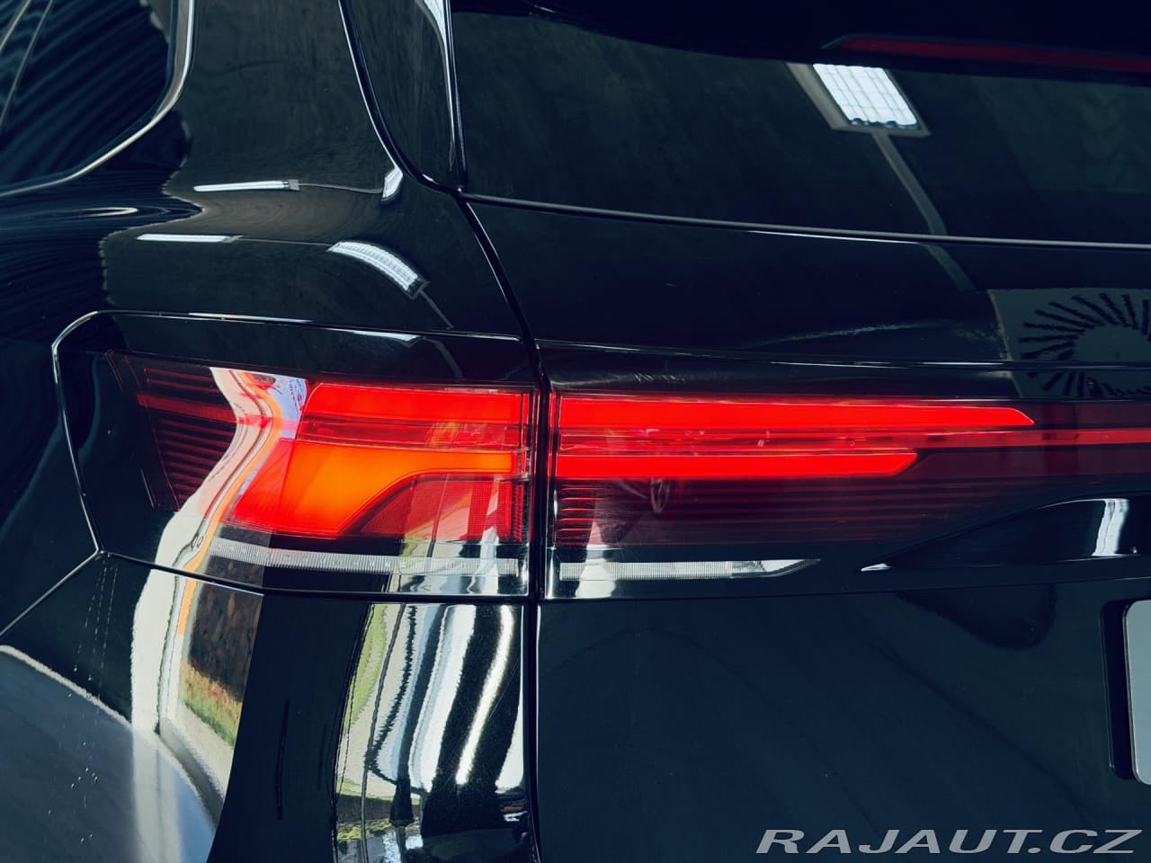 2025 Volkswagen PASSAT - 9