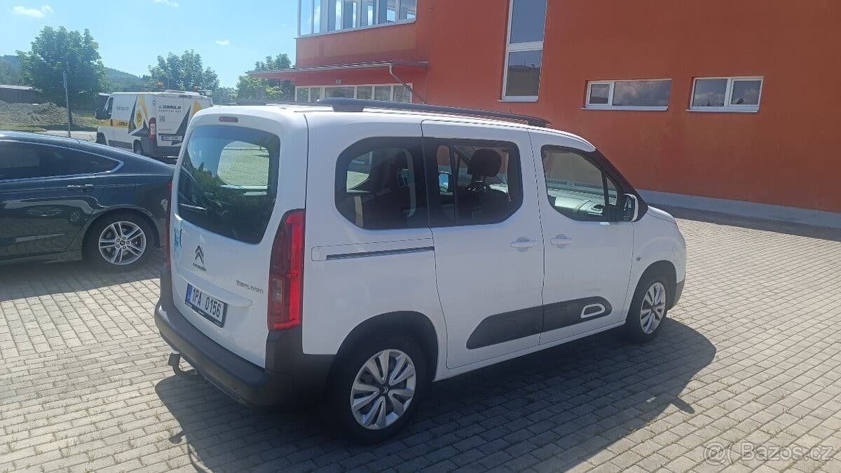 2019 Citroen BERLINGO - 9