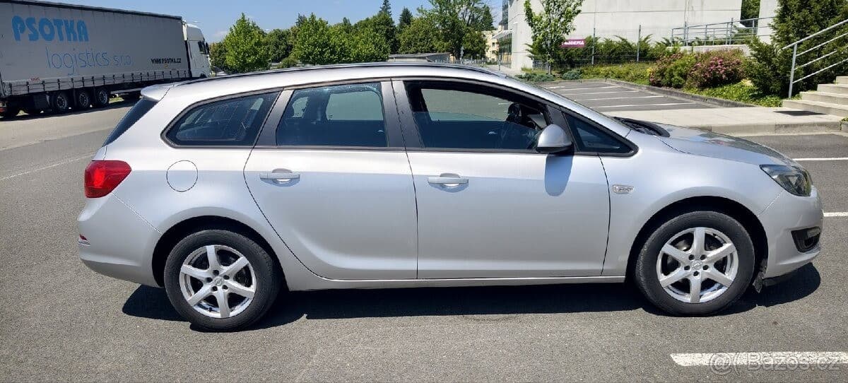 2014 Opel ASTRA - 23