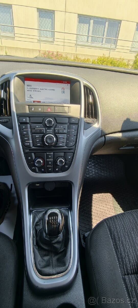 2014 Opel ASTRA - 5
