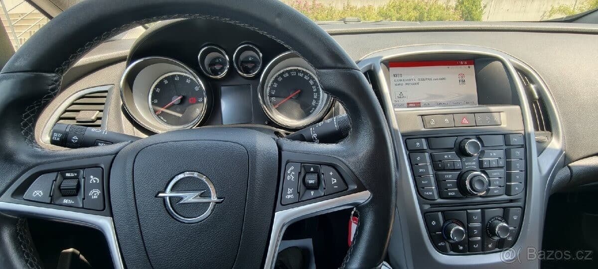 2014 Opel ASTRA - 11