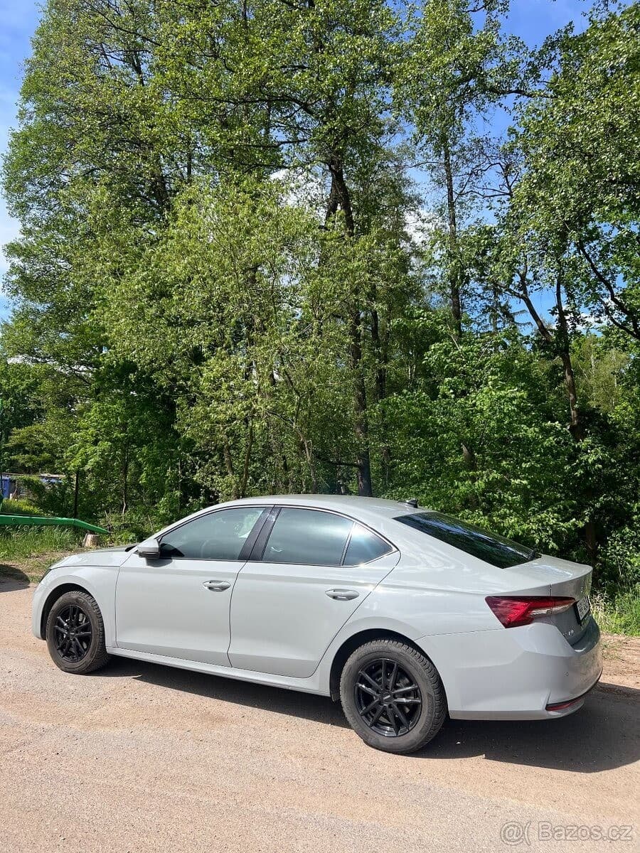 2025 Škoda OCTAVIA - 5