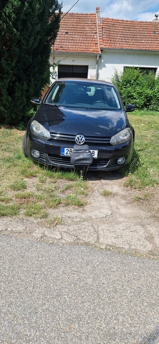 Volkswagen GOLF - 27