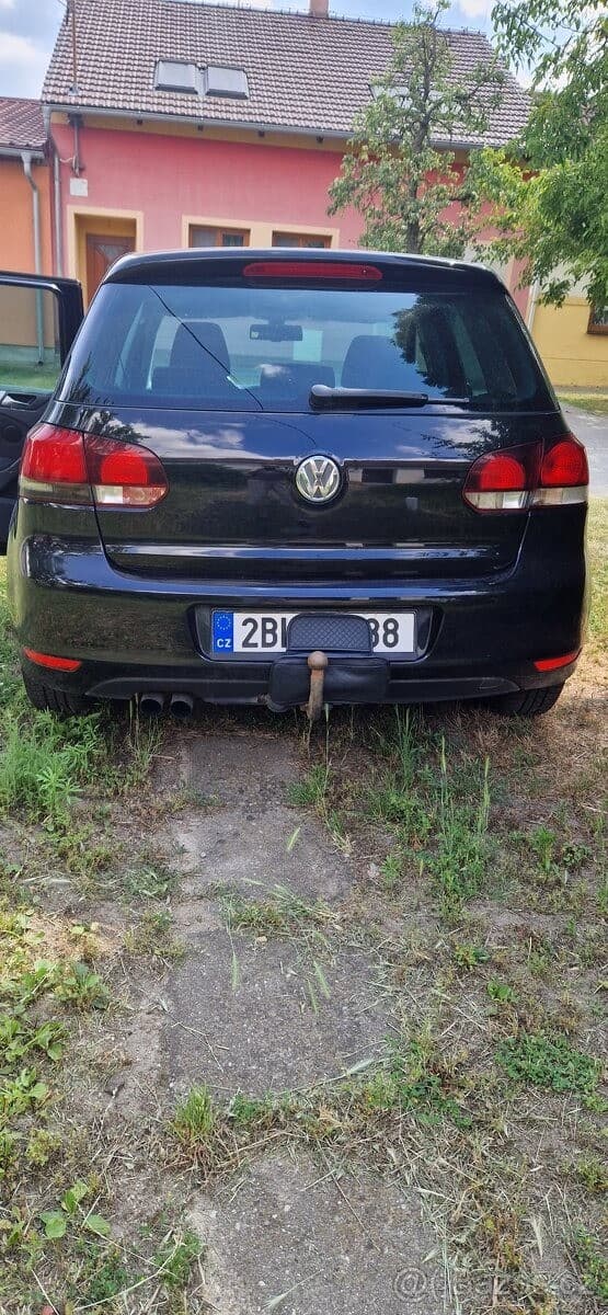 Volkswagen GOLF - 3