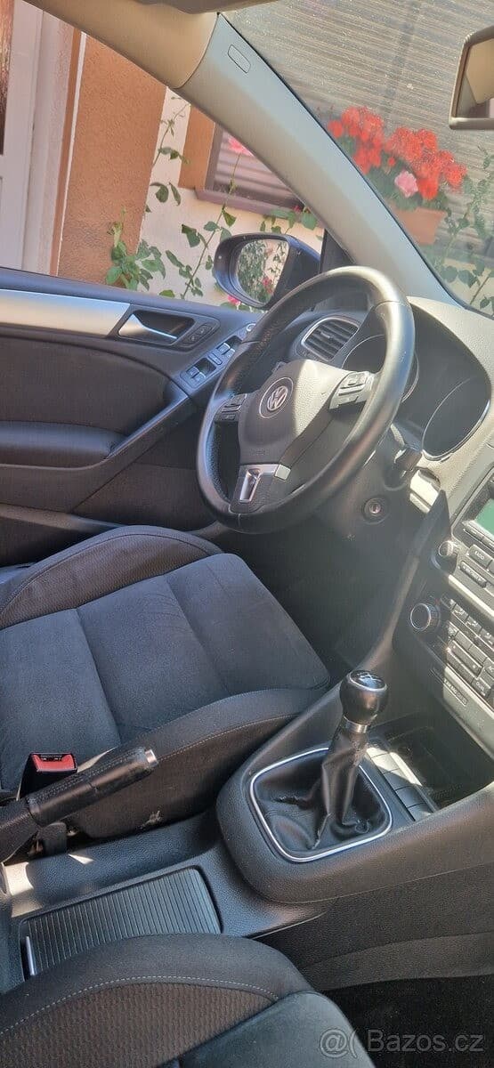 Volkswagen GOLF - 7