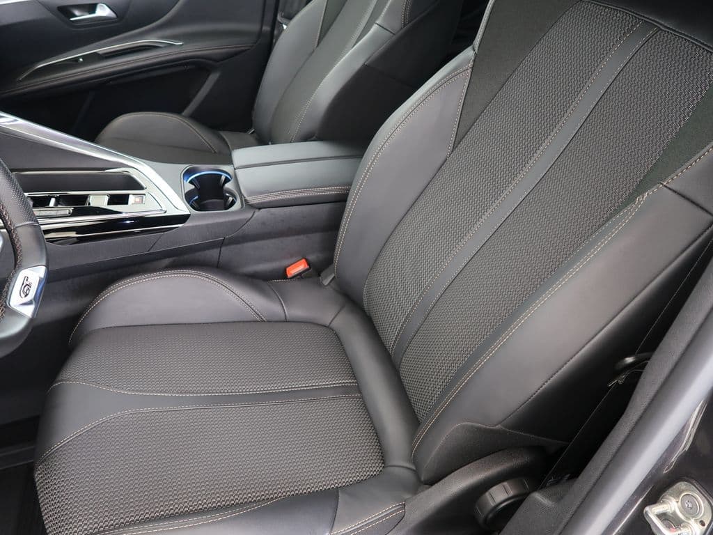 2023 Peugeot 3008 - 17