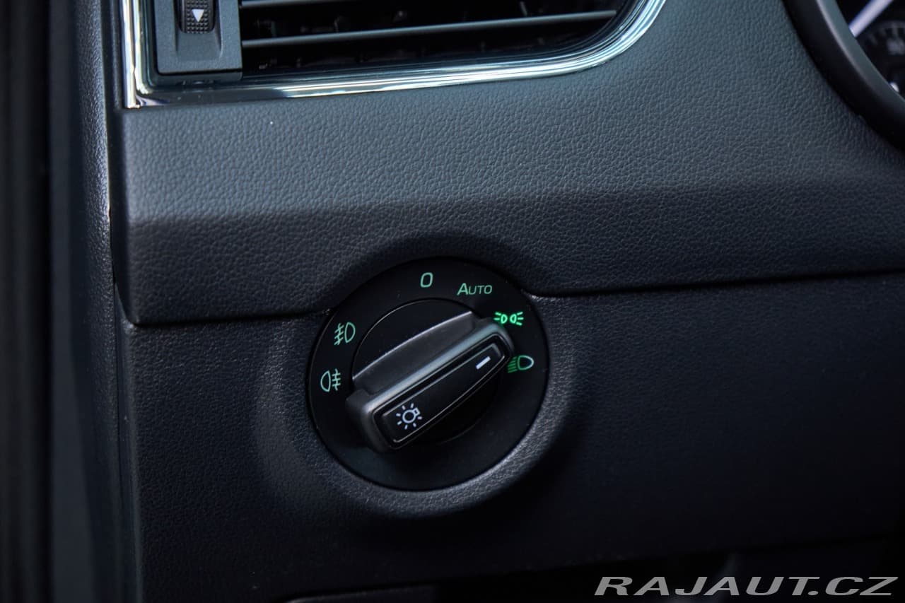 2018 Škoda OCTAVIA - 29