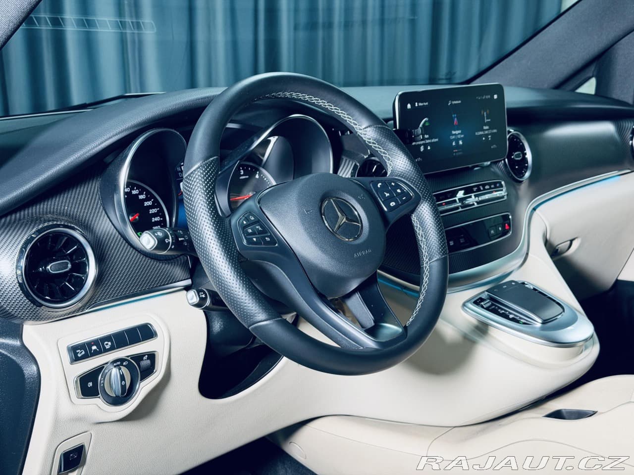 2024 Mercedes-Benz V-CLASS - 27
