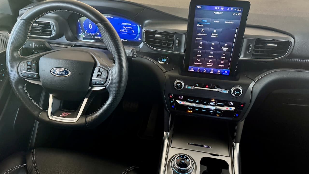 2020 Ford EXPLORER - 9